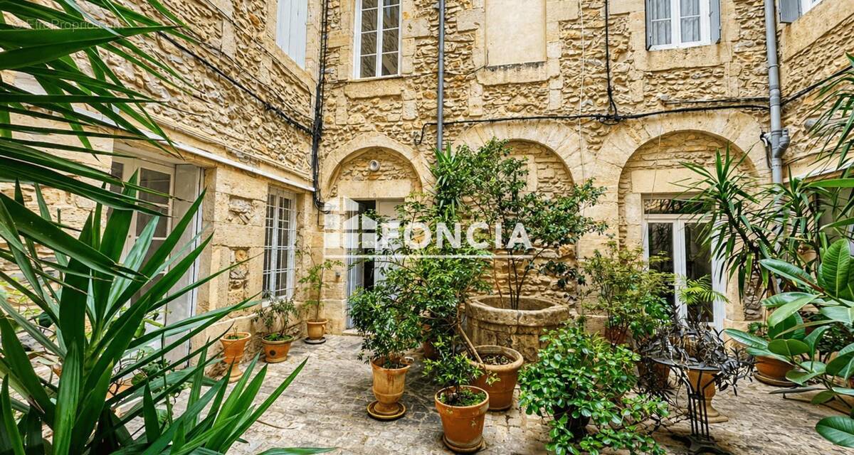 Appartement à NIMES