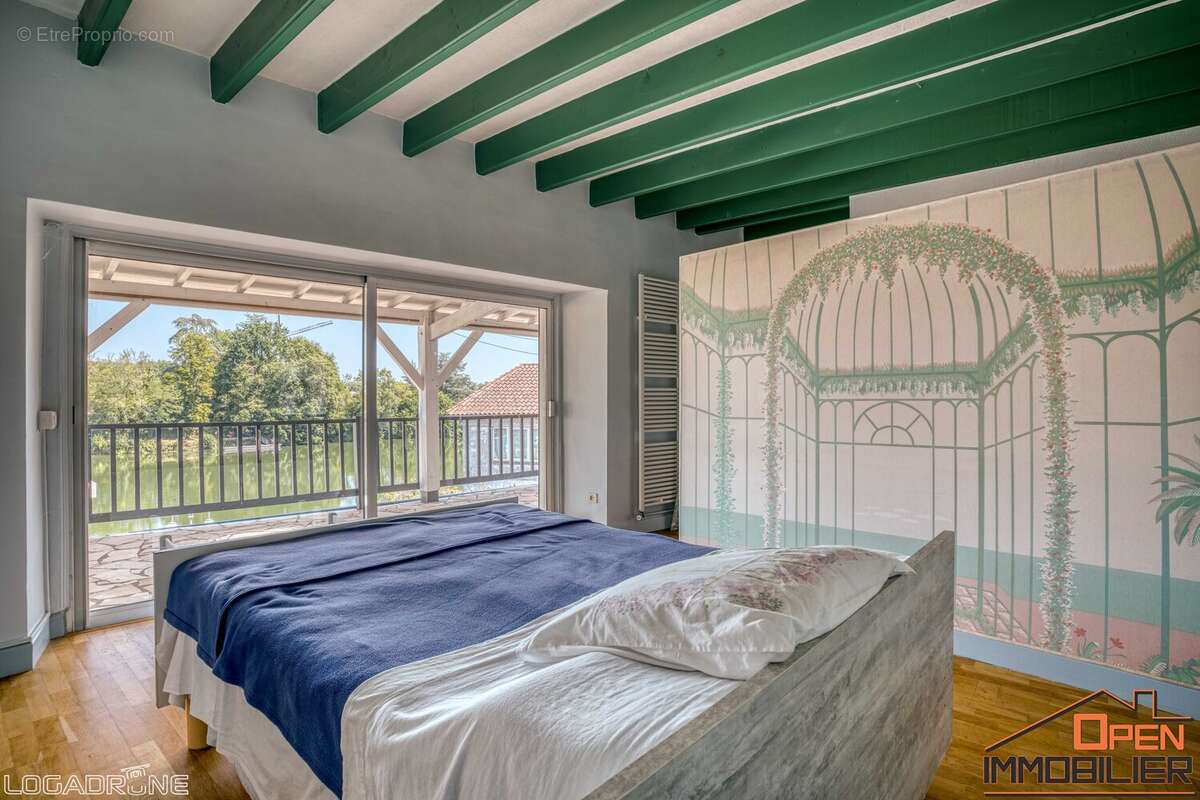 Maison 259 m² à Penne-D'agenais  - photo 17