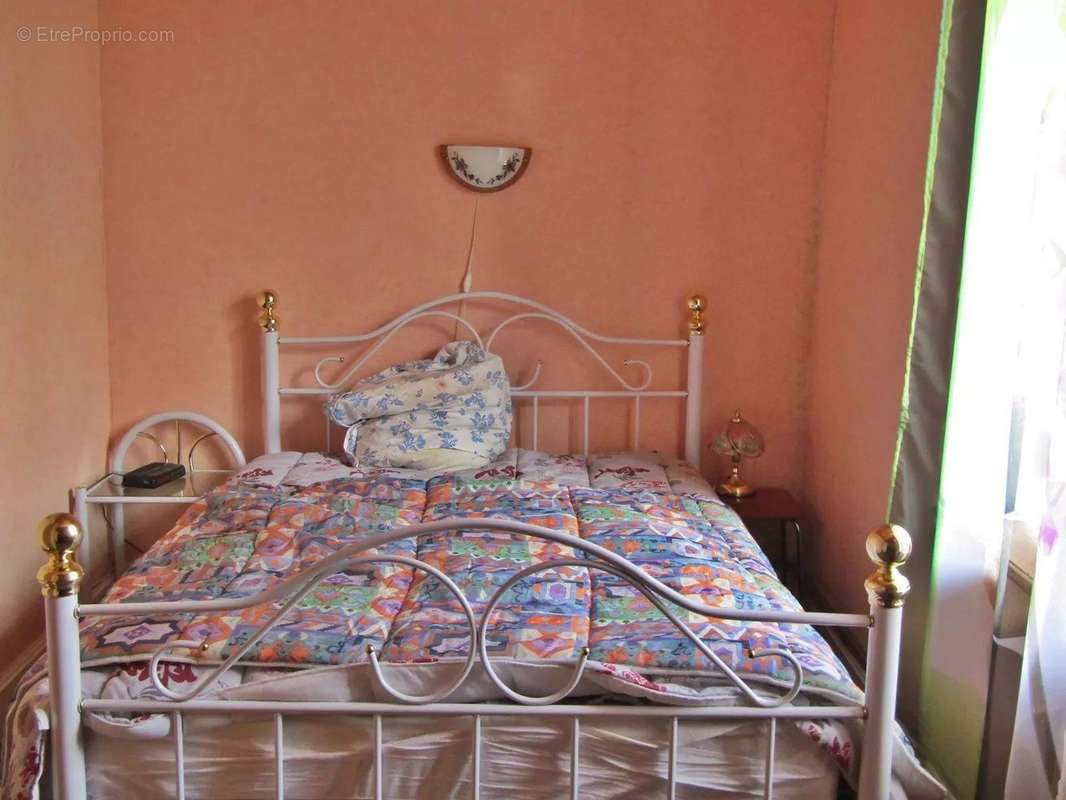 Appartement à CELLES-SUR-PLAINE