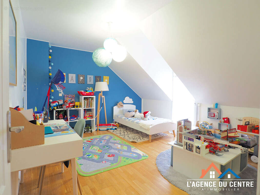 Maison à CARRIERES-SOUS-POISSY