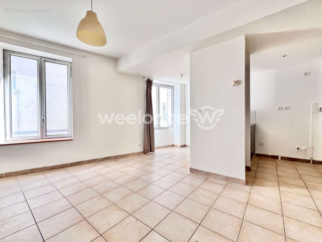Appartement à SORGUES