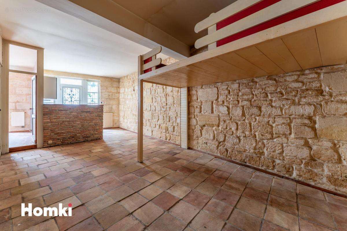 Appartement à BORDEAUX