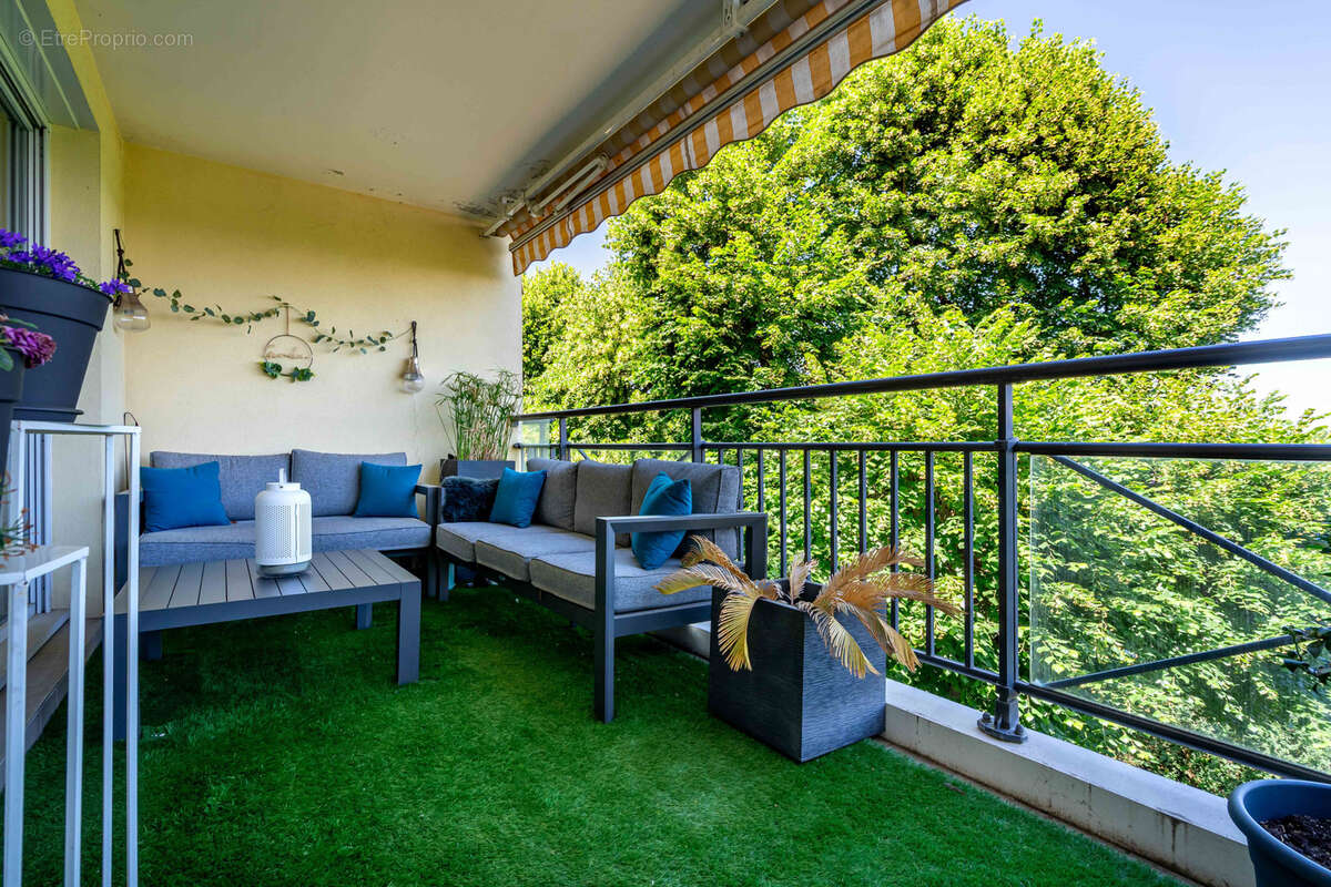 Appartement à CHAMPAGNE-AU-MONT-D'OR
