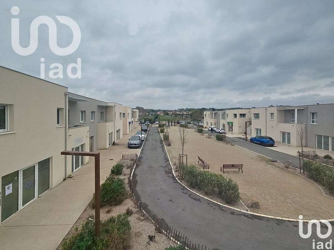 Photo 4 - Commerce à TOURBES