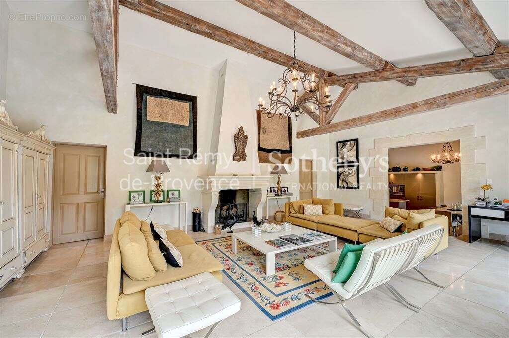 Maison à EYGALIERES