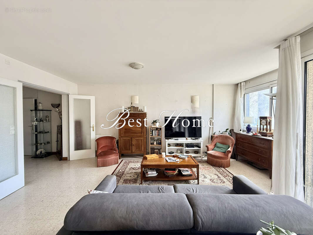 Appartement à NIMES