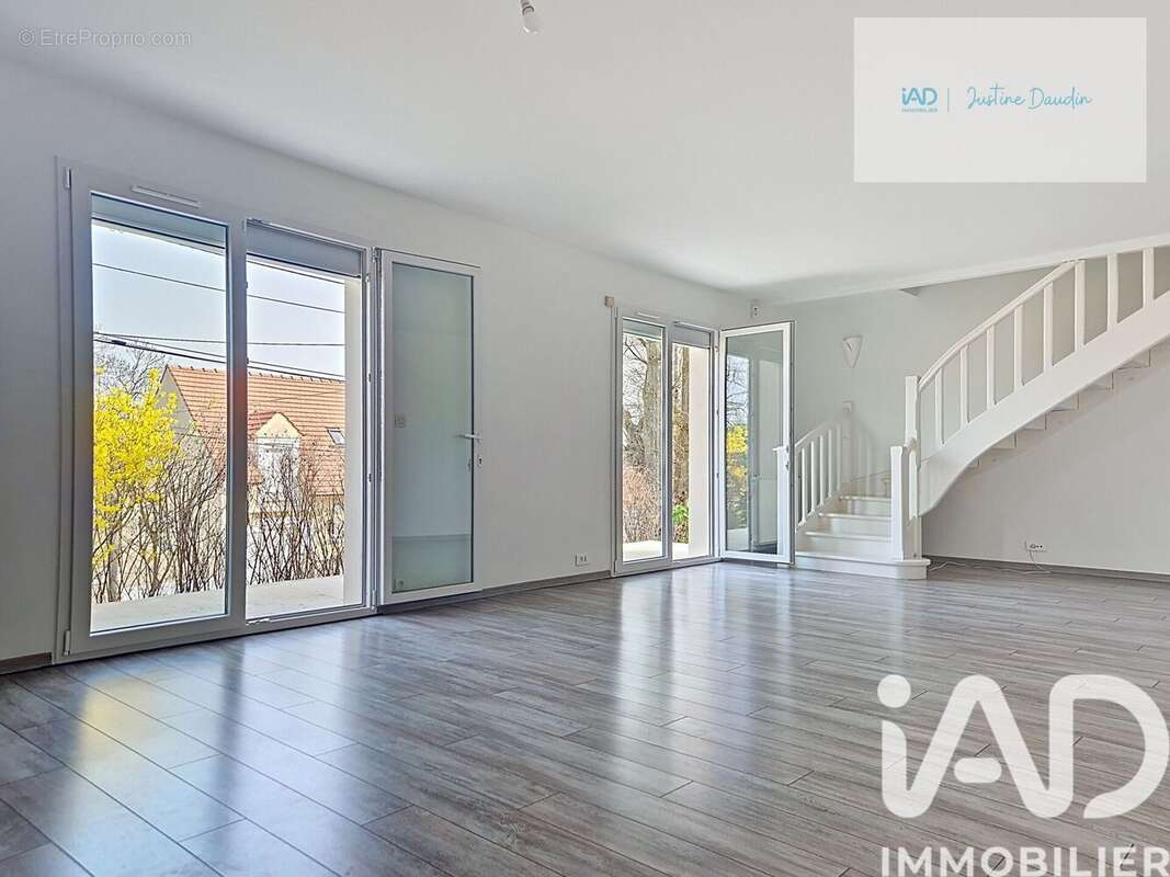 Photo 6 - Maison à LE COUDRAY-MONTCEAUX