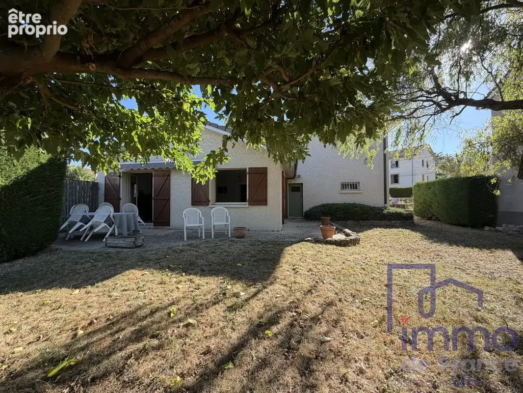Maison 6 pièces 129 m² à vendre à Veauche (42340) - photo 2