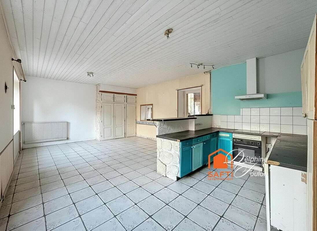 Photo 2 - Maison à LE PONT-DE-BEAUVOISIN