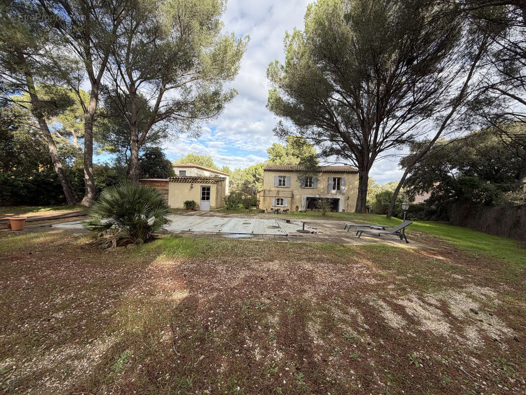 Maison à CORNILLON-CONFOUX