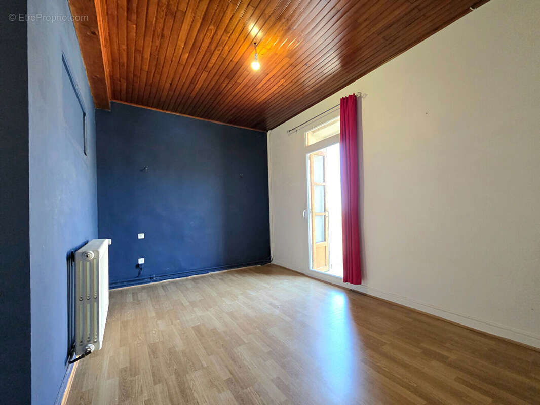 Maison à HOSTUN