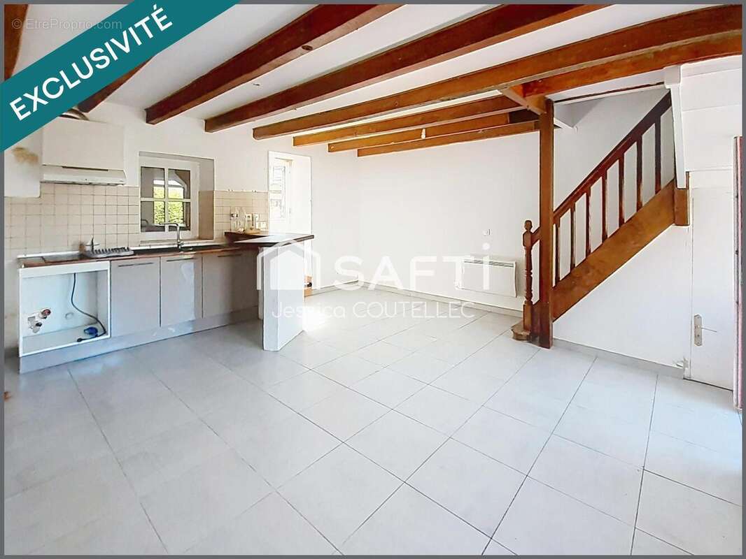 Maison 61 m² à Cruguel  - photo 2