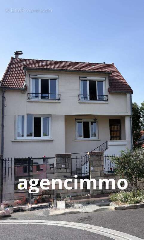 Maison à BAGNEUX