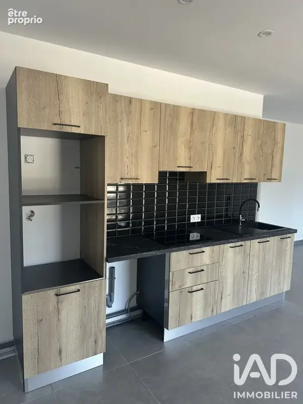 Photo 1 - Appartement à PEYPIN