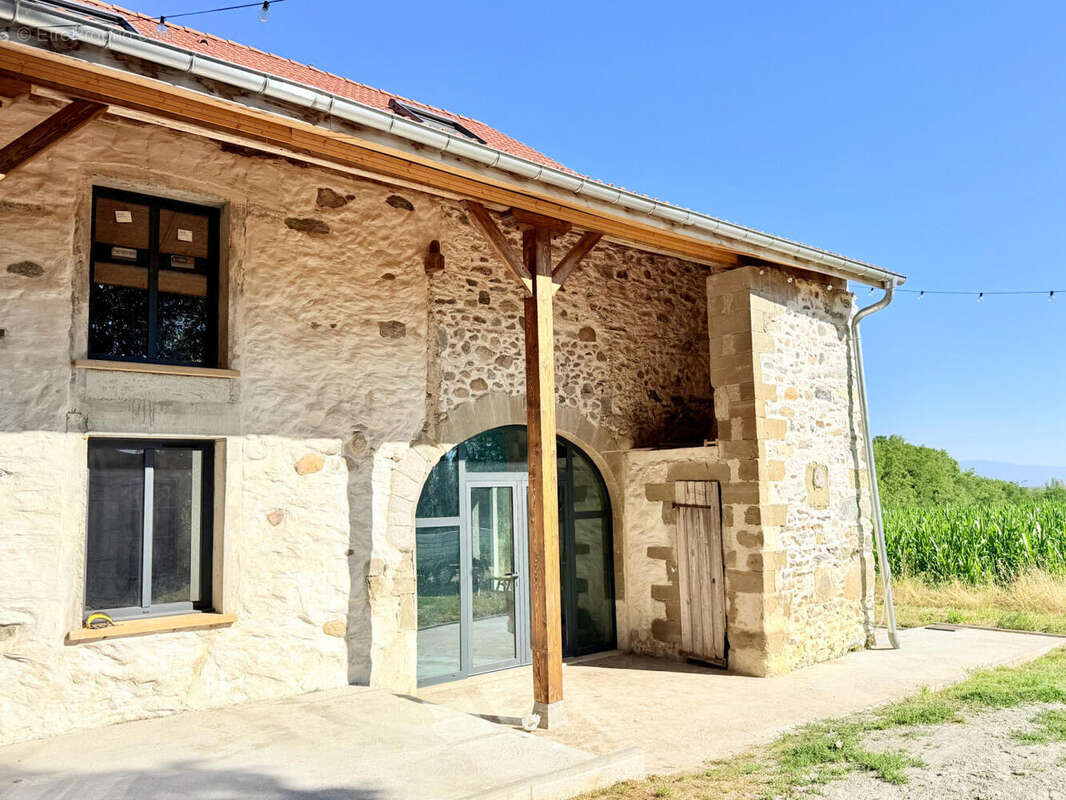 EXCLUSIVITE Viry "magique" demeure de 1800... - photo 5