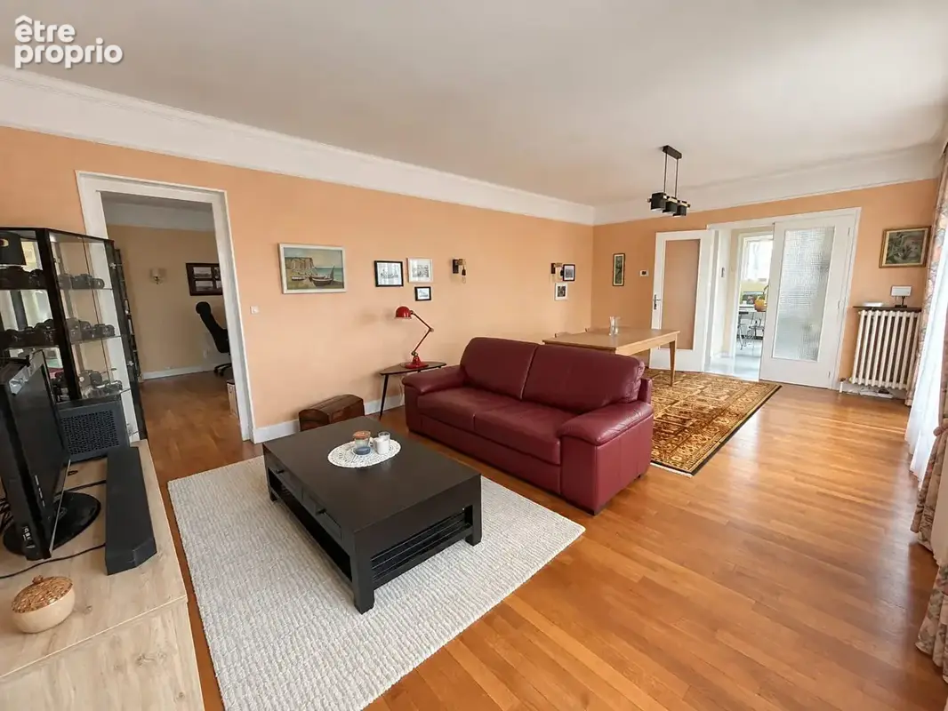 Maison 5 pièces avec jardin, sous-sol total et potentiel d'agrandissement - photo 2