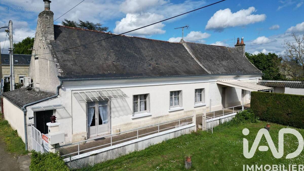 Photo 1 - Maison à LA CHAPELLE-SUR-LOIRE