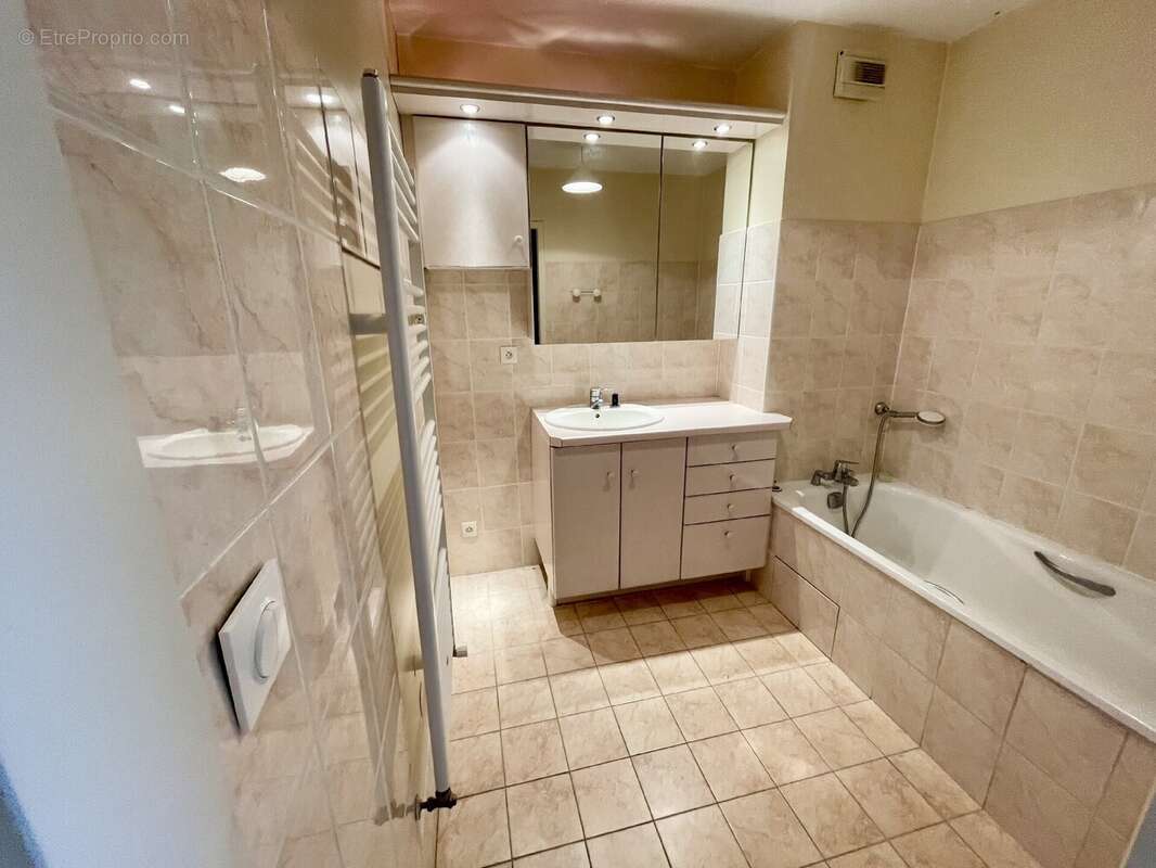 Appartement à MEYTHET