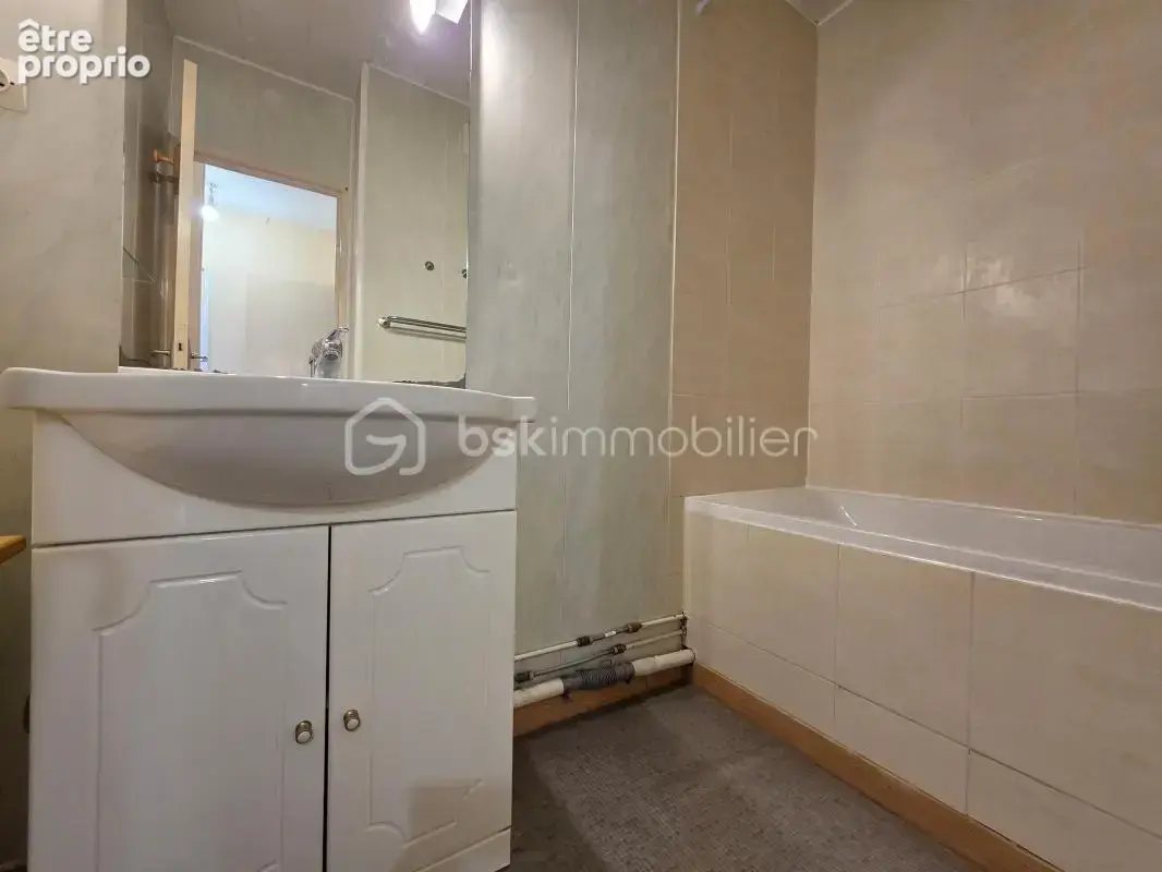 À vendre : t3 lumineux & fonctionnel – bruges centre - photo 8