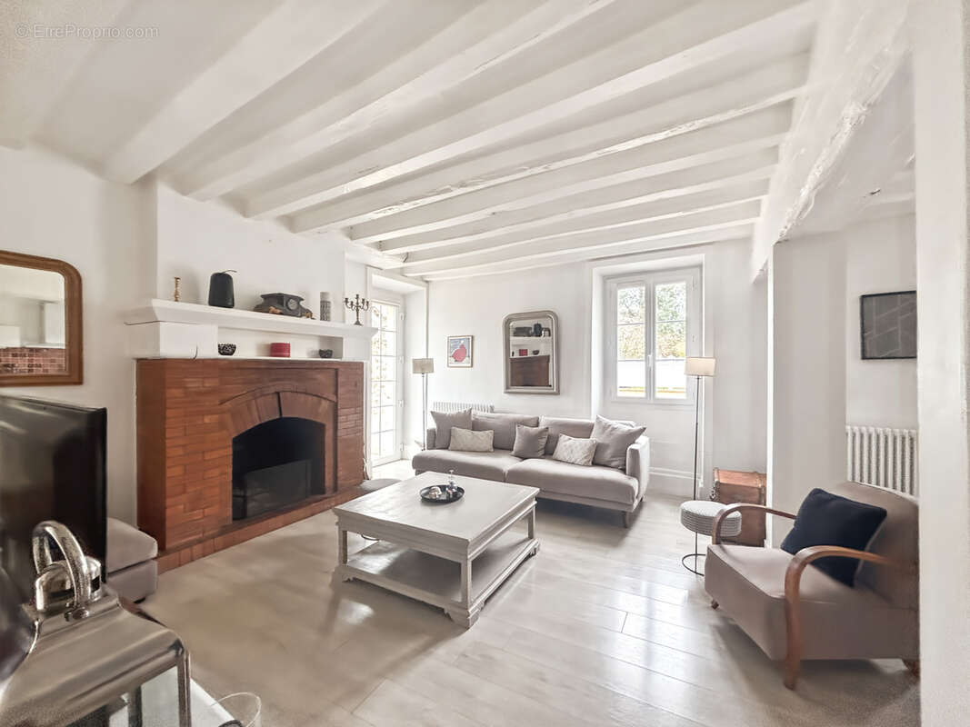 Maison à JOUARS-PONTCHARTRAIN