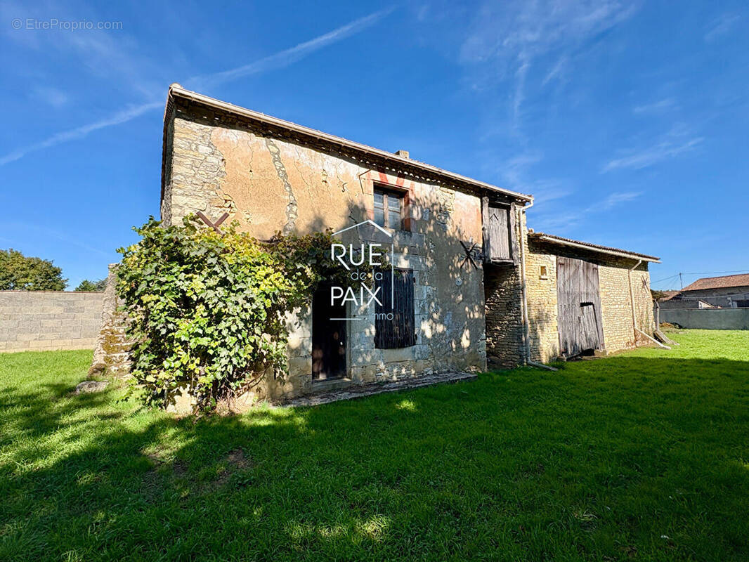 Maison à CHAMPIGNY-LE-SEC