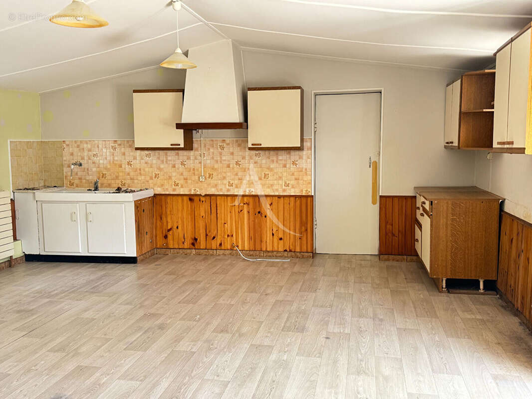 Maison Vix -  91 m² - terrain d'environ 2000 m² - photo 4