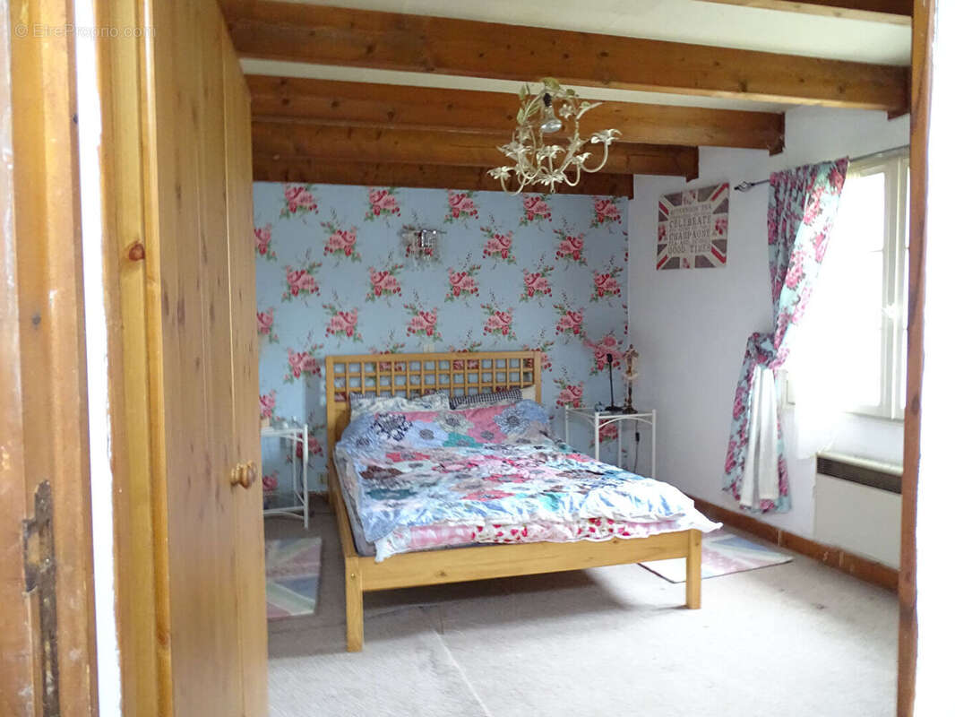 Maison à PLUSSULIEN