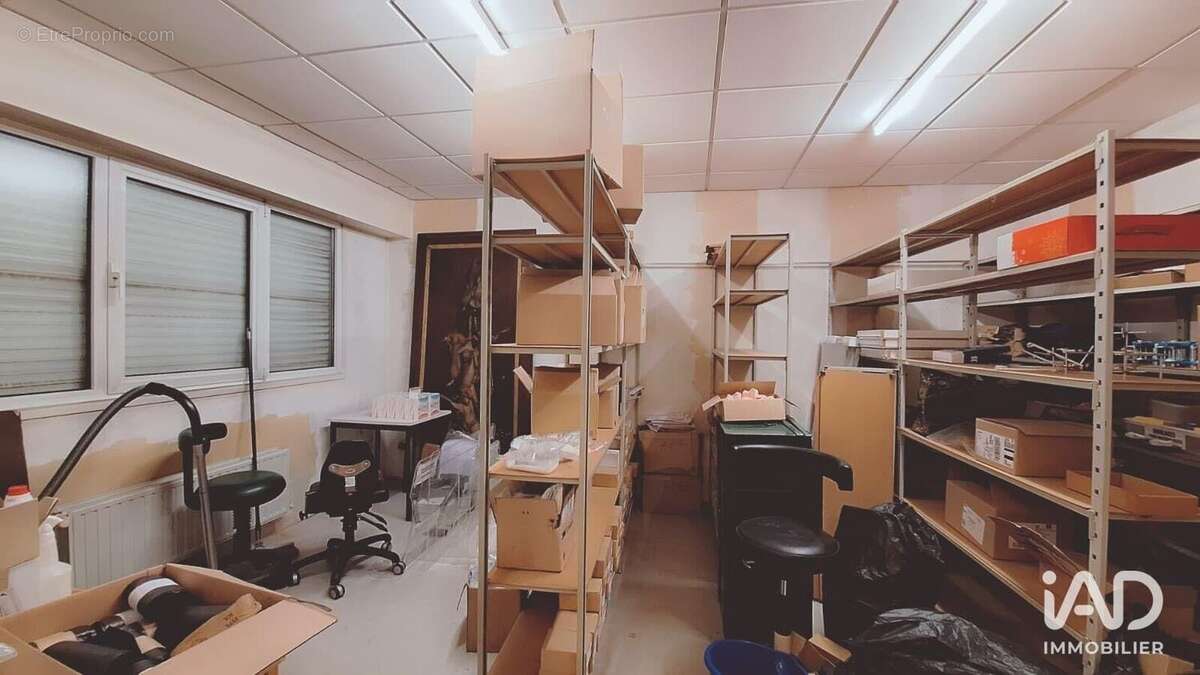 Commerce 200 m² à Bruay-La-Buissiere  - photo 6