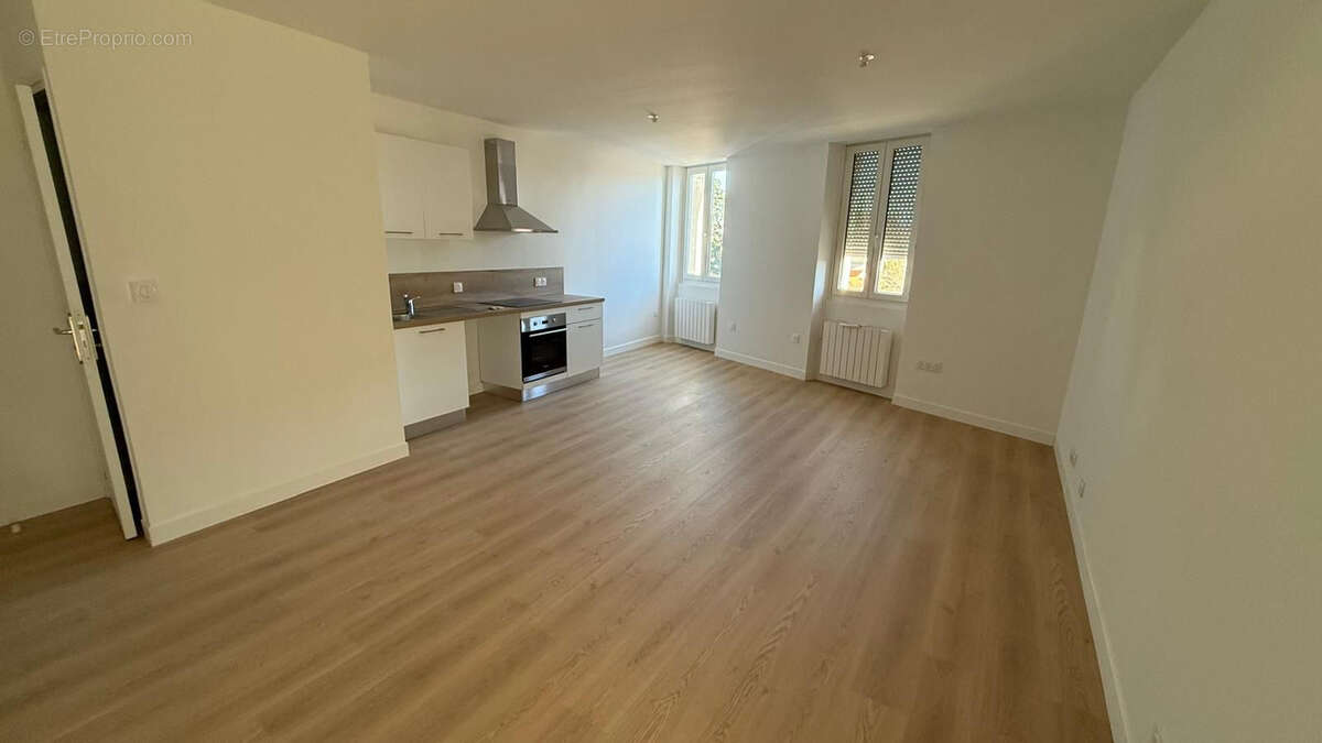 Appartement à ROMANS-SUR-ISERE
