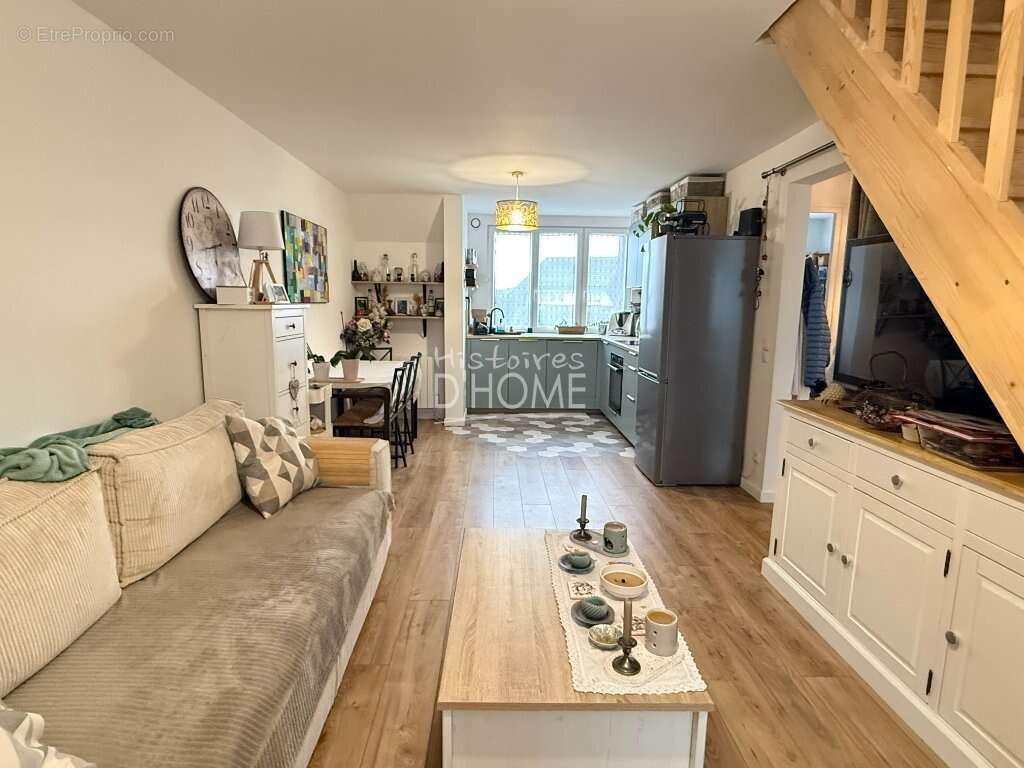 Appartement à OZOIR-LA-FERRIERE