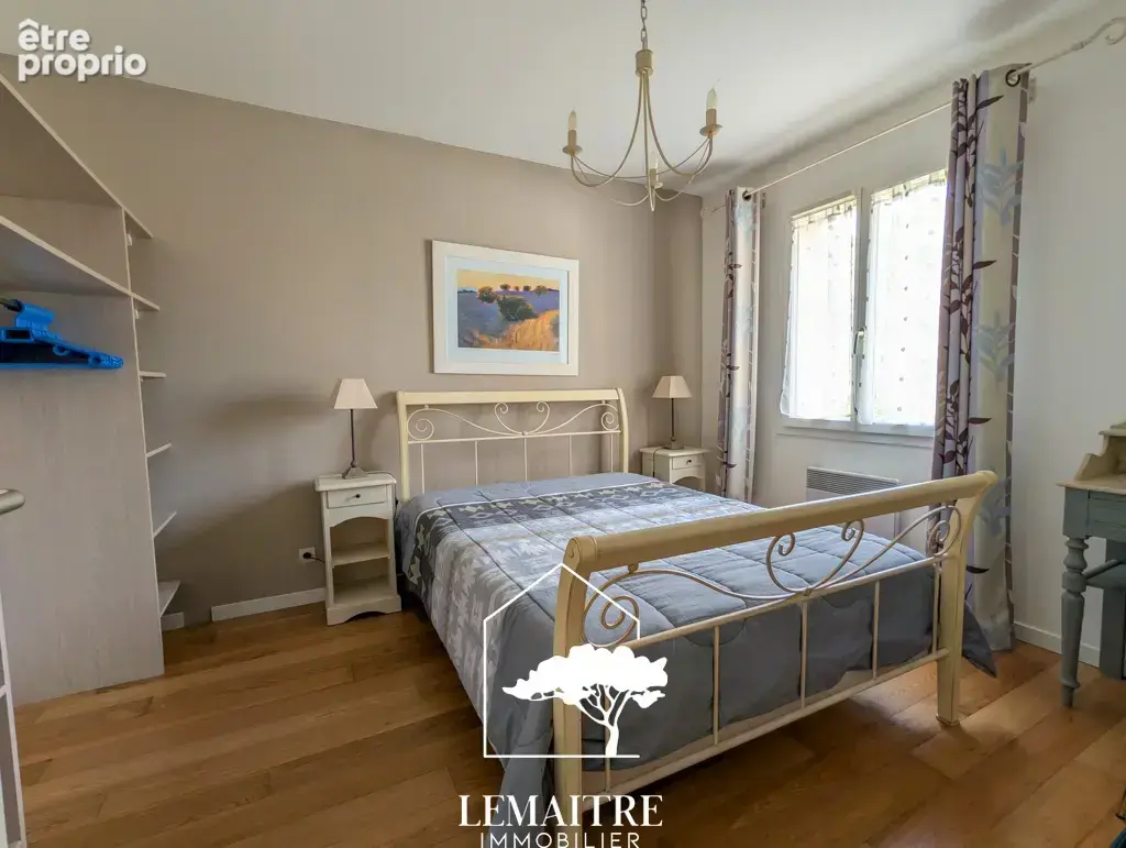 Maison de plain-pied avec piscine   4 chambres   grand terrain de 1 456 m2 - photo 21