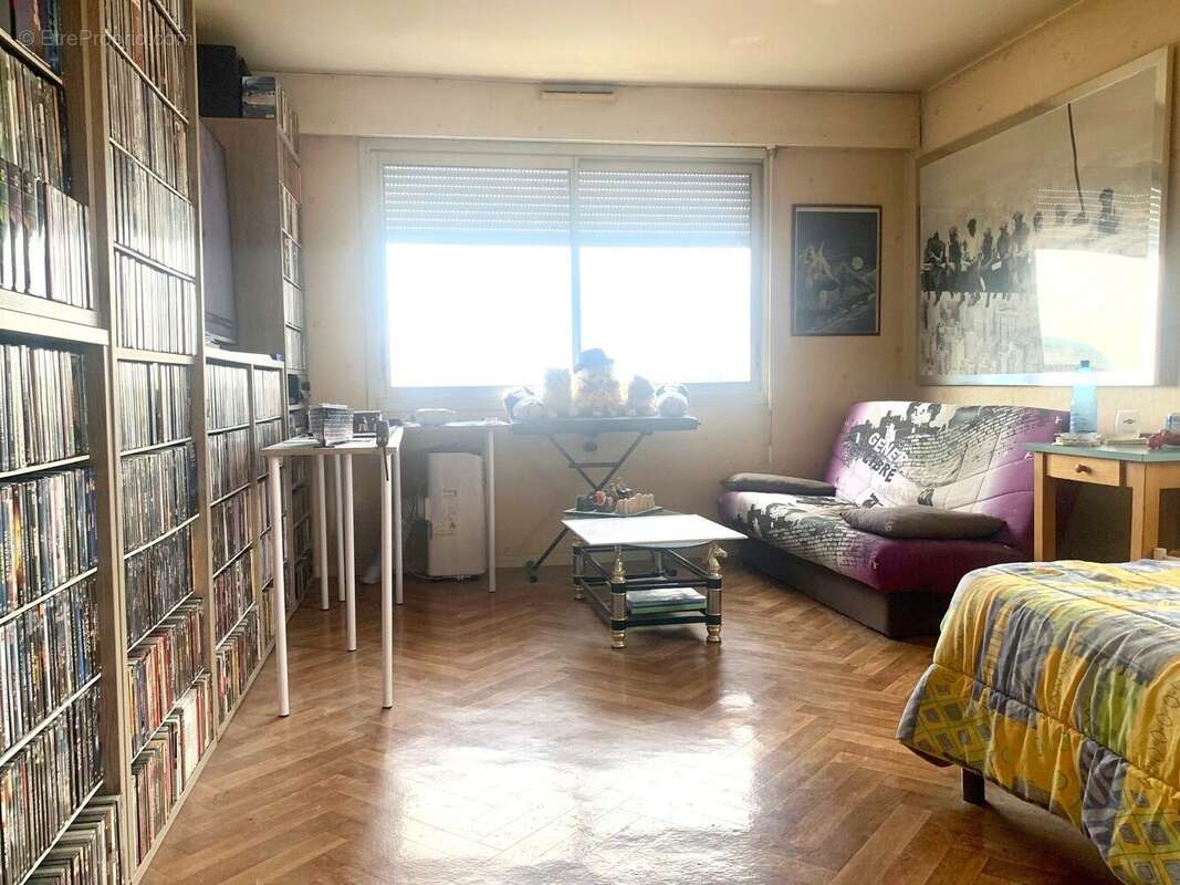 Appartement à ROMANS-SUR-ISERE