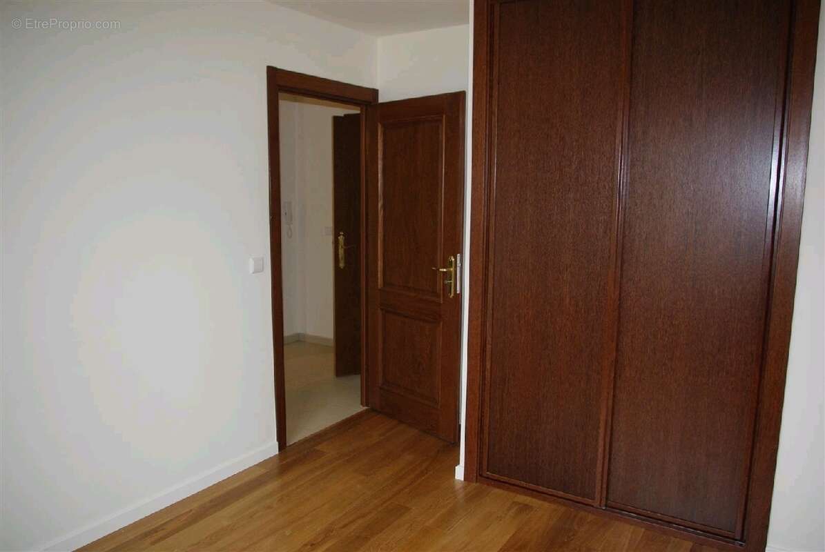 Appartement à VEMARS