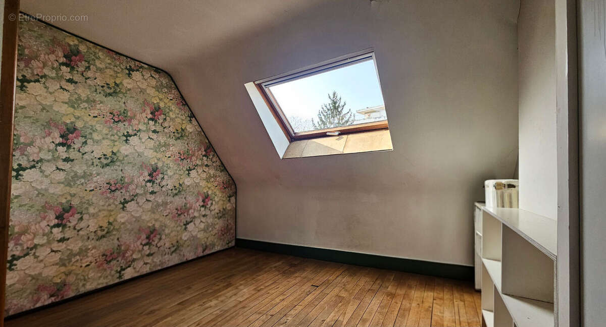 Maison - 194 m² - TOURS - photo 6