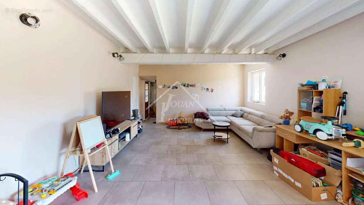 Maison à SAINT-POURCAIN-SUR-BESBRE