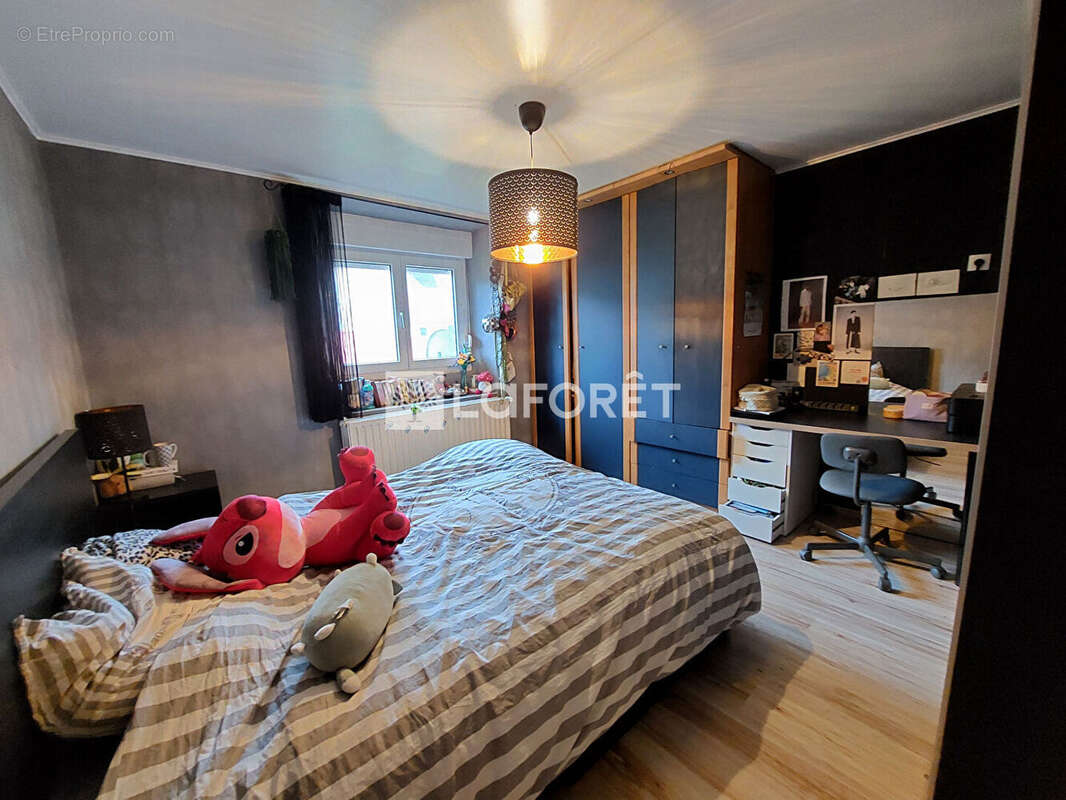 Appartement à AUDUN-LE-TICHE