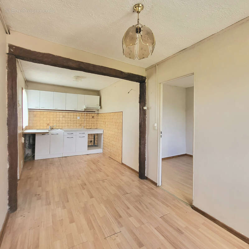 Appartement à BOISSY-L'AILLERIE