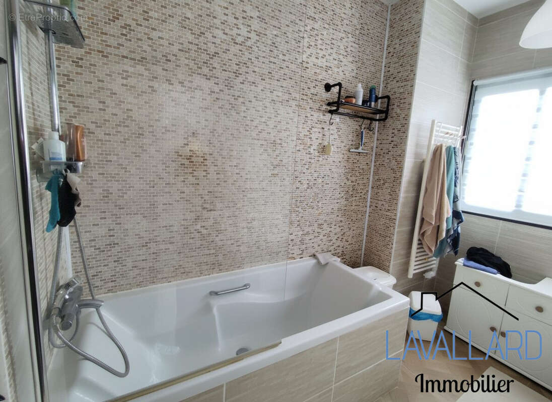 Maison 158 m² à Hebecourt  - photo 9