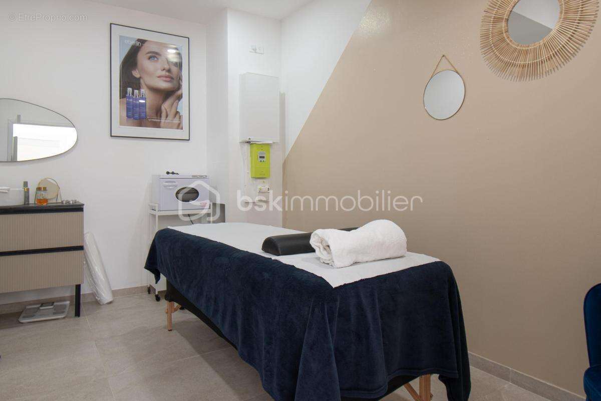 Commerce à MARSEILLE-11E