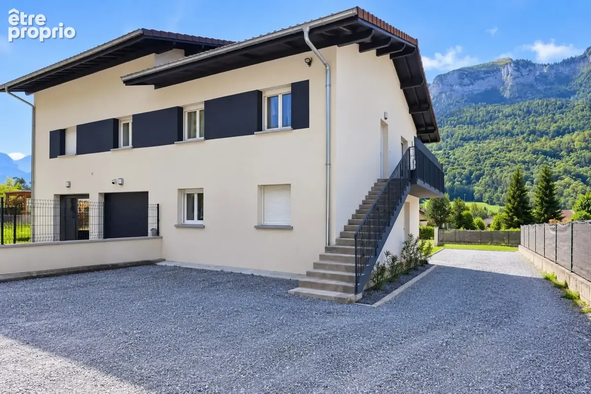 Appartement à vendre 3 pièces MAGLAND (74) - photo 3