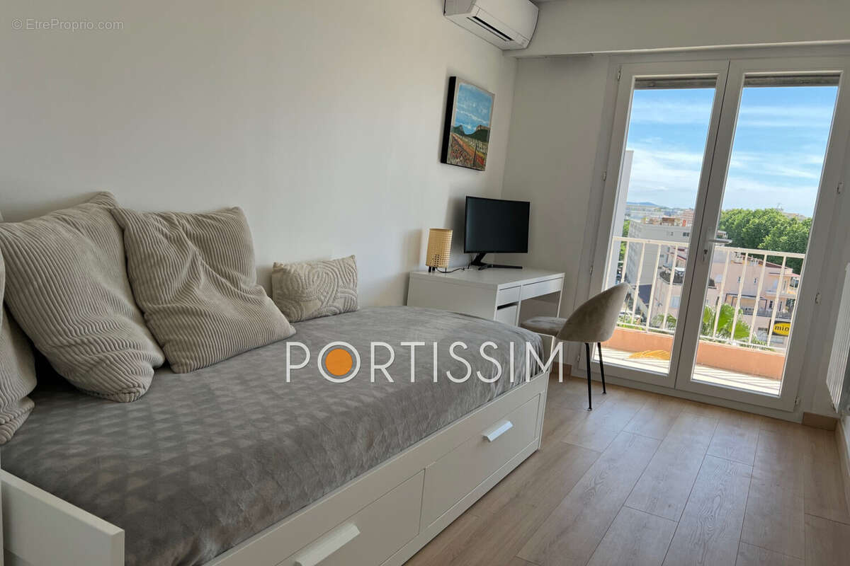 Appartement à CAGNES-SUR-MER