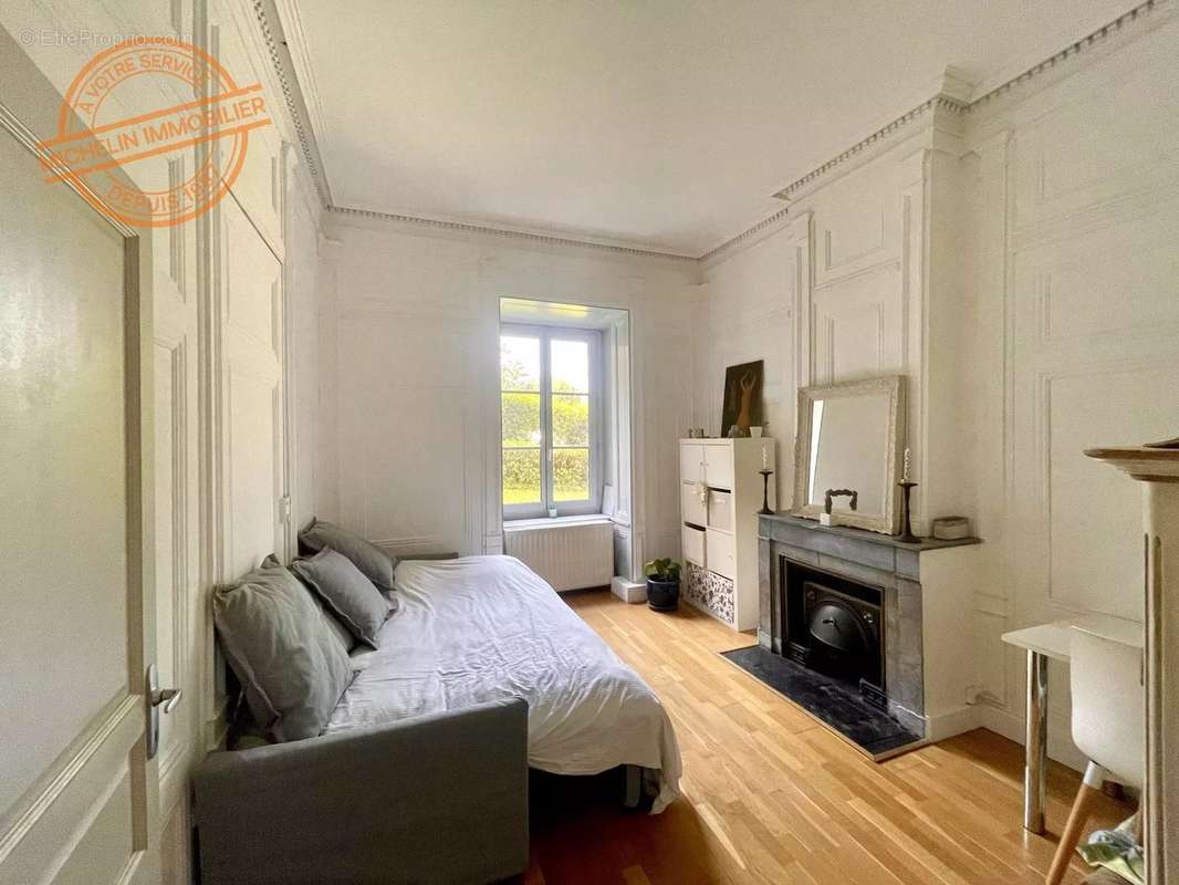 Appartement à VERNAISON