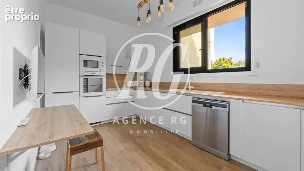 Maison familiale dans résidence de standing avec piscine et tennis - photo 7