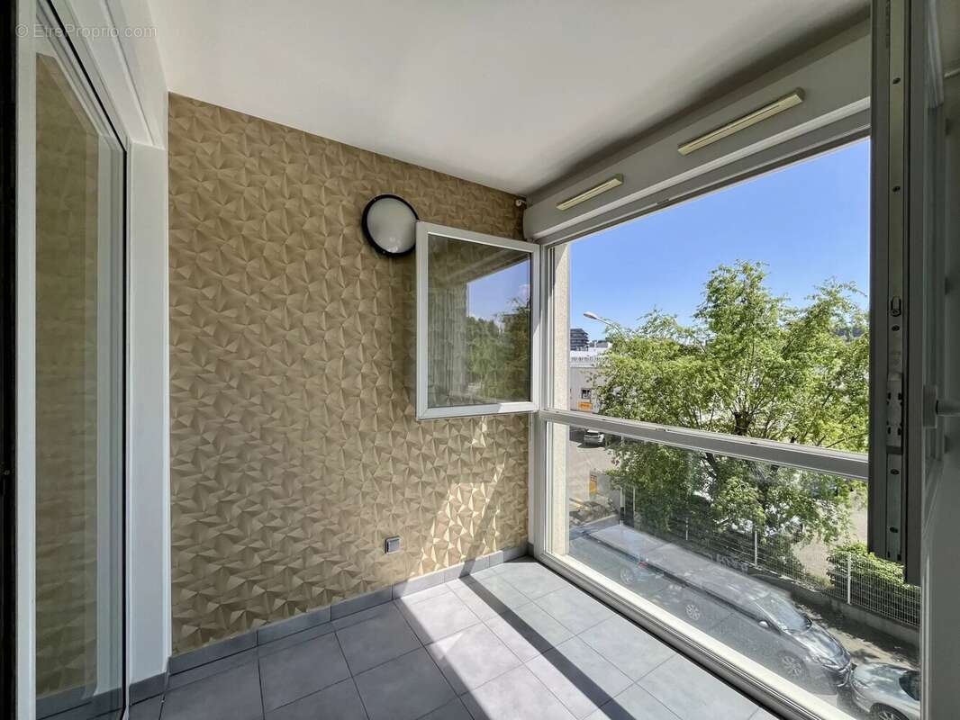 Appartement à LYON-7E