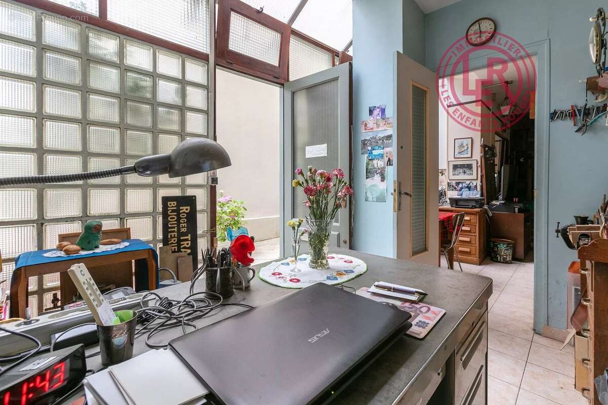 Appartement à PARIS-3E