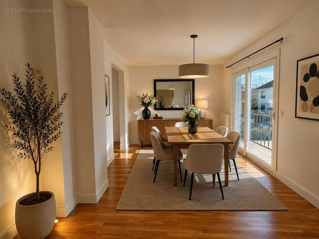 Maison 137 m² à Aulnay-Sous-Bois  - photo 2