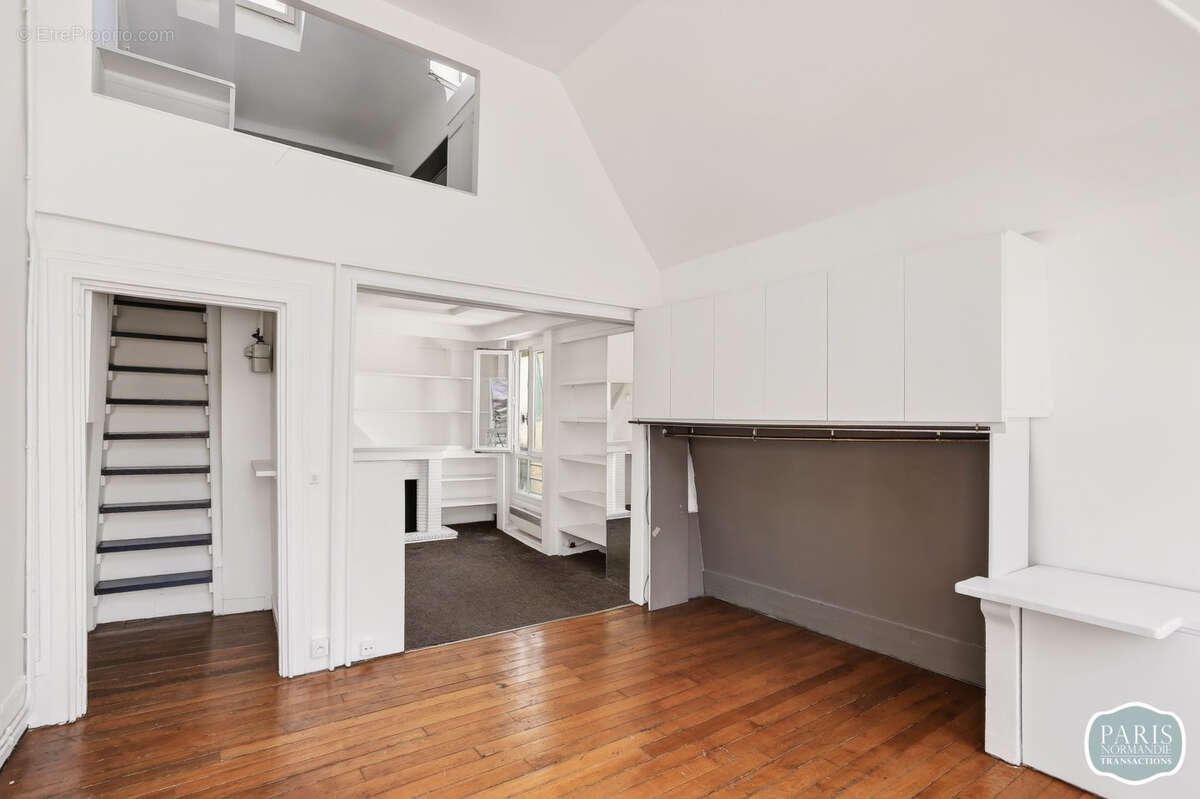 Appartement à PARIS-6E