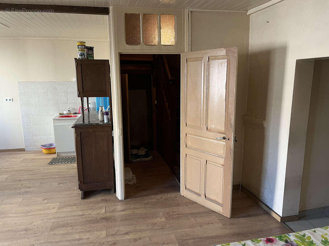 Maison à ANGLARDS-DE-SALERS