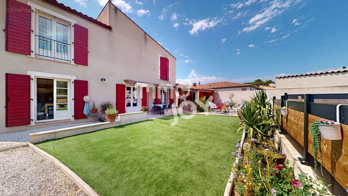 Maison à SALLES-D'AUDE