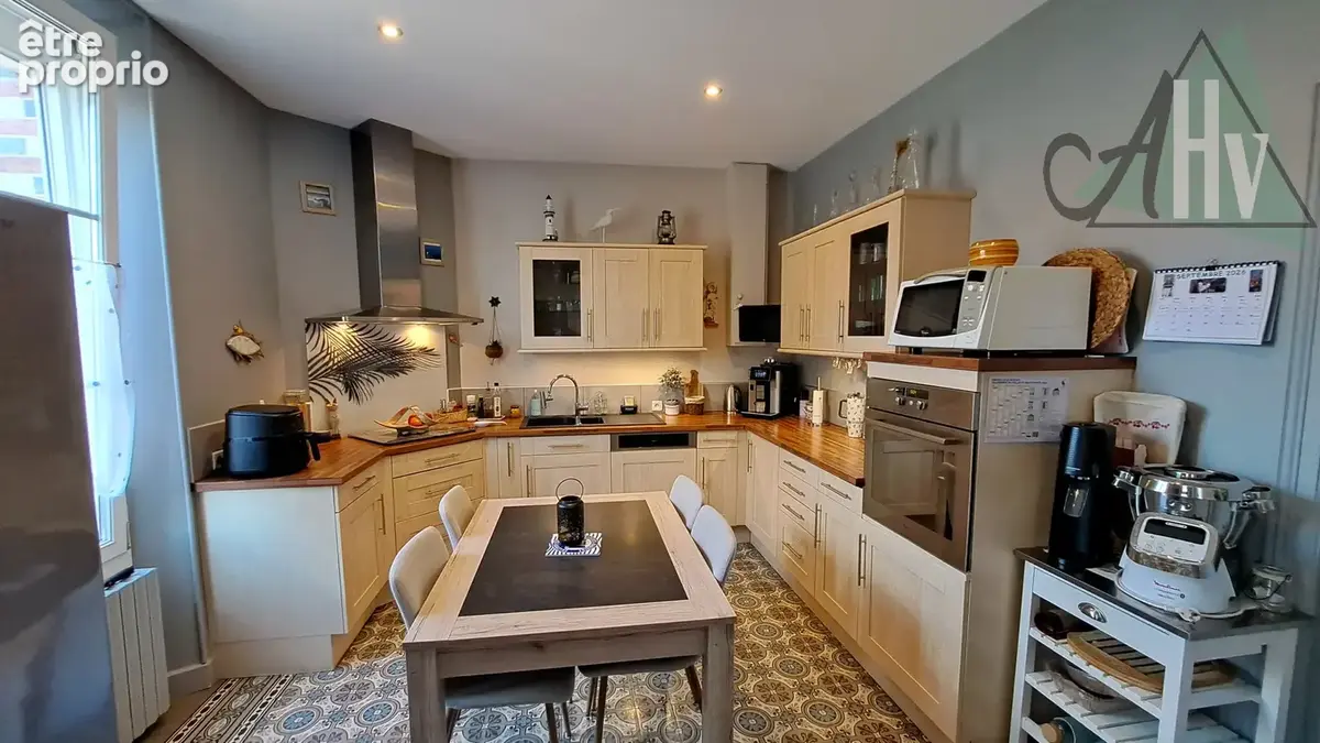 Egriselles le Bocage (89) - Belle maison de 152 m2 avec 4 chambres, joli jardin et hangar de 52 m2. - photo 6